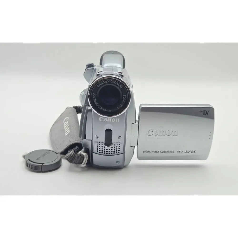 Canon ZR85 MiniDV Digital Camcorder Tested Powers On W/ Charger Memory Card